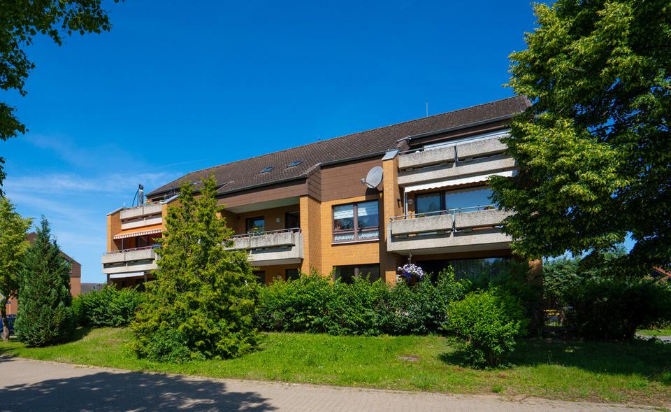 Dachgeschoßwohnung Stendal - 3 Zimmer, 92 m&sup2;, 542&euro; | Angebot:24768088