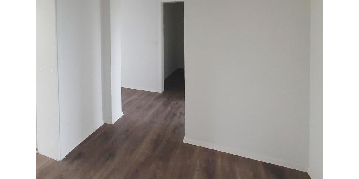 Etagenwohnung Mainleus - 3 Zimmer, 78 m&sup2;, 585&euro; | Angebot:25783377