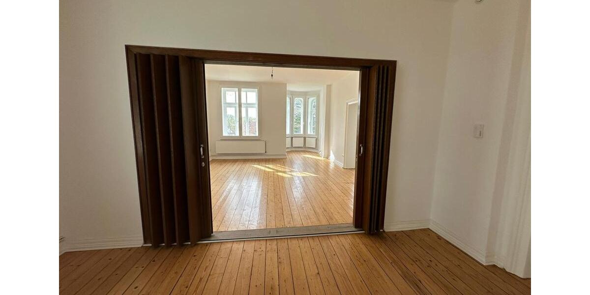 Wunderschöne Wohnung in denkmalgeschüzter Stadtvilla - Barnstorf 3 zimmer