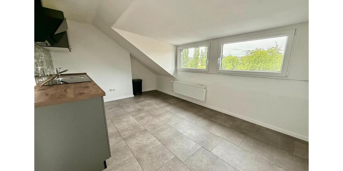 Dachgeschoßwohnung Trier Nord - 2.5 Zimmer, 67 m&sup2;, 850&euro; | Angebot:26543248