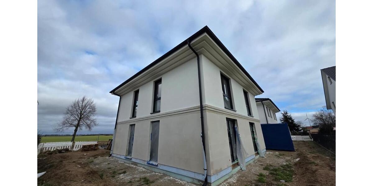 Etagenwohnung Ketzin - 2 Zimmer, 85 m&sup2;, 1.300&euro; | Angebot:25229783