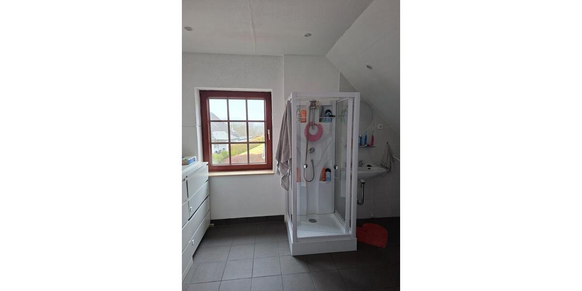 Etagenwohnung Hatzfeld (Eder) - 3 Zimmer, 90 m&sup2;, 700&euro; | Angebot:25416524