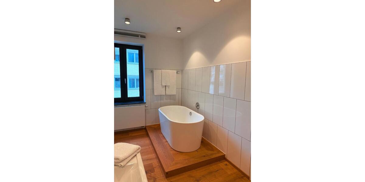 Etagenwohnung Ulm - 2 Zimmer, 82 m&sup2;, 1.650&euro; | Angebot:26148199