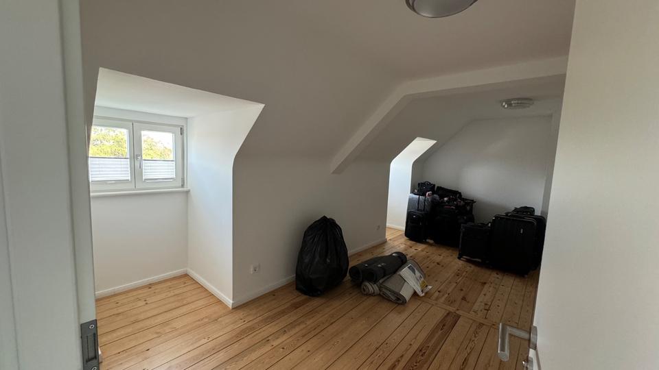Wohnen auf Zeit Weimar Ehringsdorf - 4.5 Zimmer, 130 m&sup2;, 75&euro; | Angebot:25323523