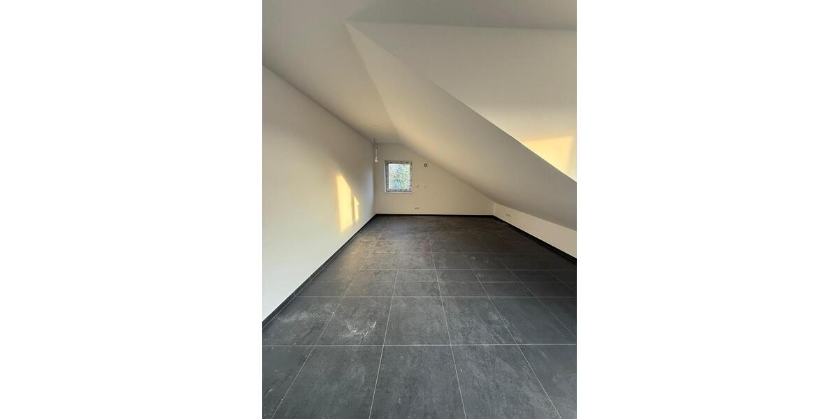 Barrierefreie und seniorengerechte Dachgeschosswohnung in Drebber 2 zimmer