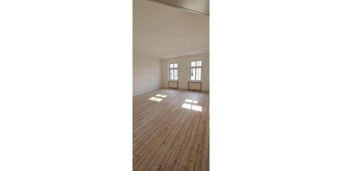 Etagenwohnung Fürstenwalde (Spree) - 3 Zimmer, 100 m&sup2;, 1.000&euro; | Angebot:26645245