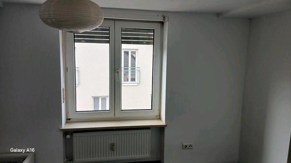Etagenwohnung Neufahrn bei Freising Mintraching-Grüneck - 3 Zimmer, 70 m&sup2;, 400&euro; | Angebot:25054754