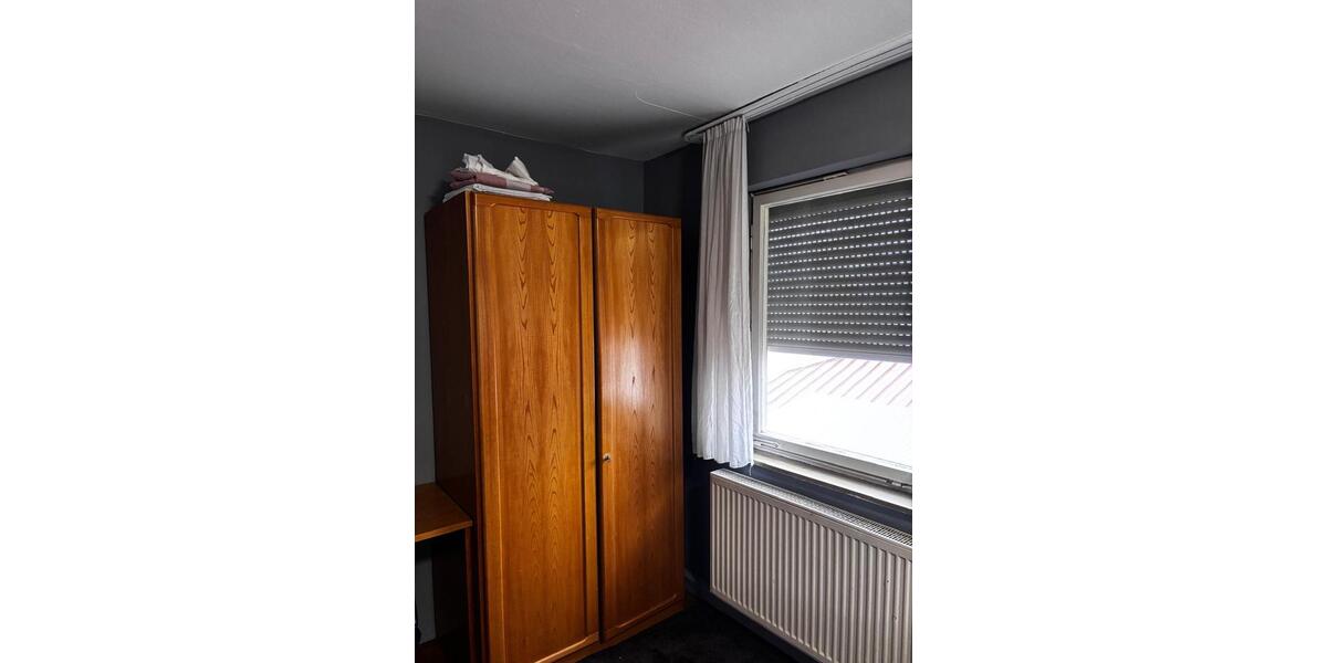 WG Zimmer möbliert ,1.Stock 1 zimmer