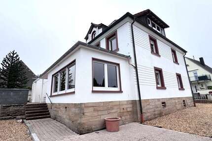 Haus zum Mieten in Leimen 1.750 € 239 m² 7 zimmer