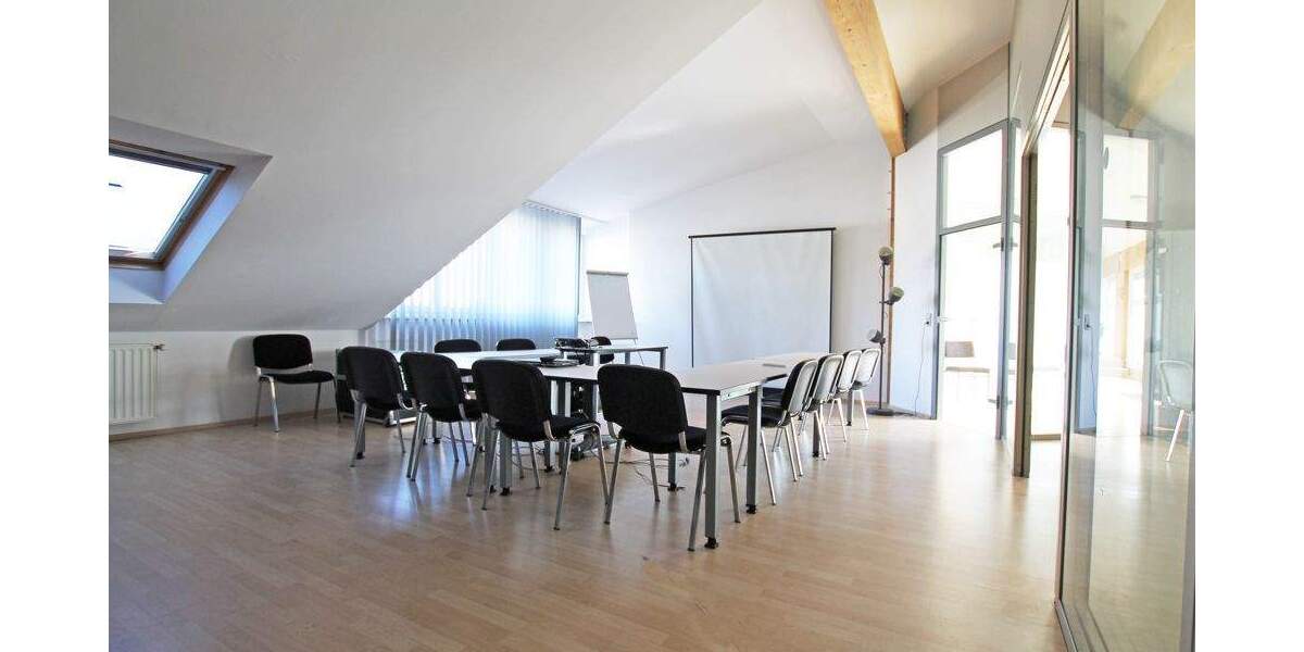 Gewerbeobjekt Hannover Vahrenheide - 1 Zimmer, 570 m&sup2;, 4.200&euro; | Angebot:25245498