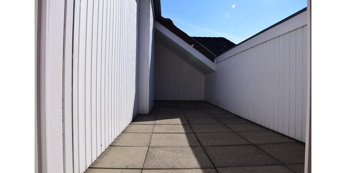 Dachgeschoßwohnung Burgwedel - 3 Zimmer, 110 m&sup2;, 1.000&euro; | Angebot:25131504