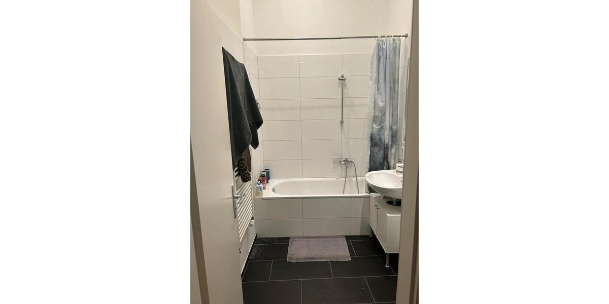 Wohnen auf Zeit München Ramersdorf-Perlach - 4 Zimmer, 16 m&sup2;, 850&euro; | Angebot:26640788