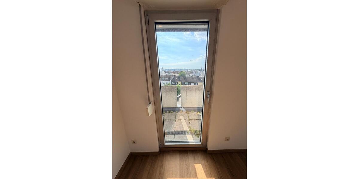Dachgeschoßwohnung Wuppertal Elberfeld - 2 Zimmer, 80 m&sup2;, 792&euro; | Angebot:26580745