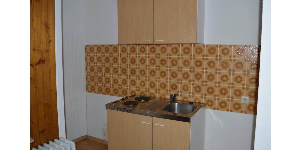 Etagenwohnung Wilhelmshaven Aldenburg - 1 Zimmer, 28 m&sup2;, 200&euro; | Angebot:26277675