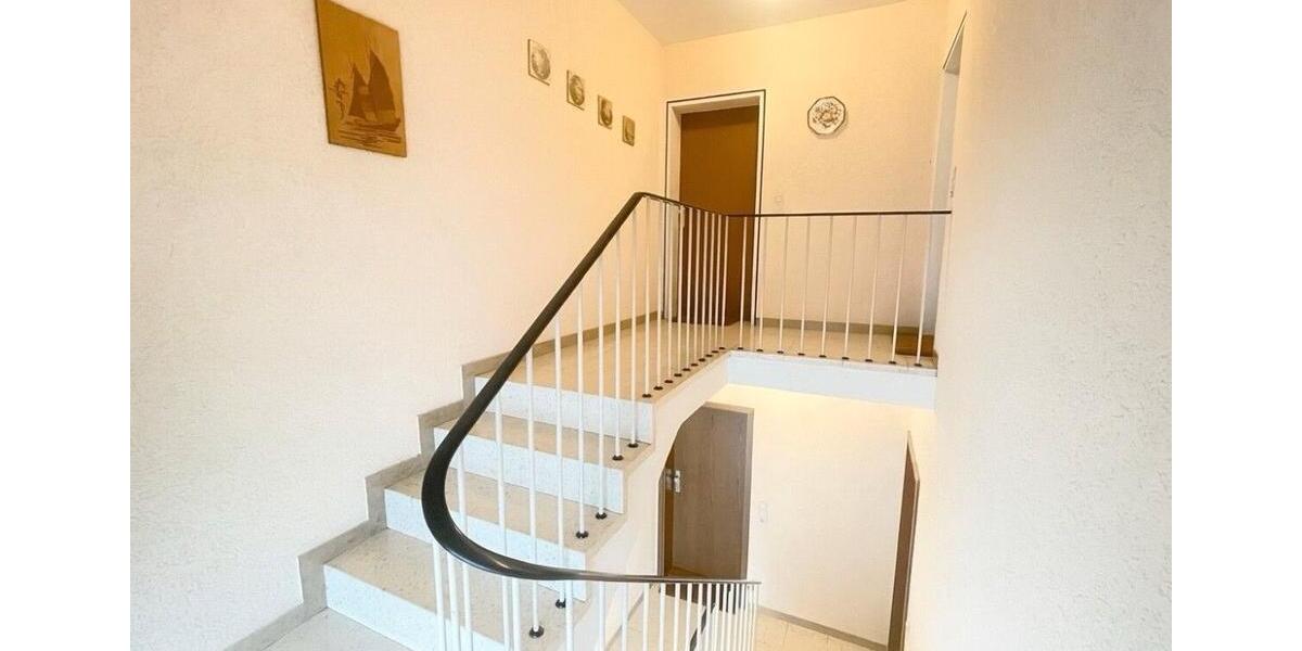 Etagenwohnung Völklingen - 3 Zimmer, 84 m&sup2;, 675&euro; | Angebot:26545557