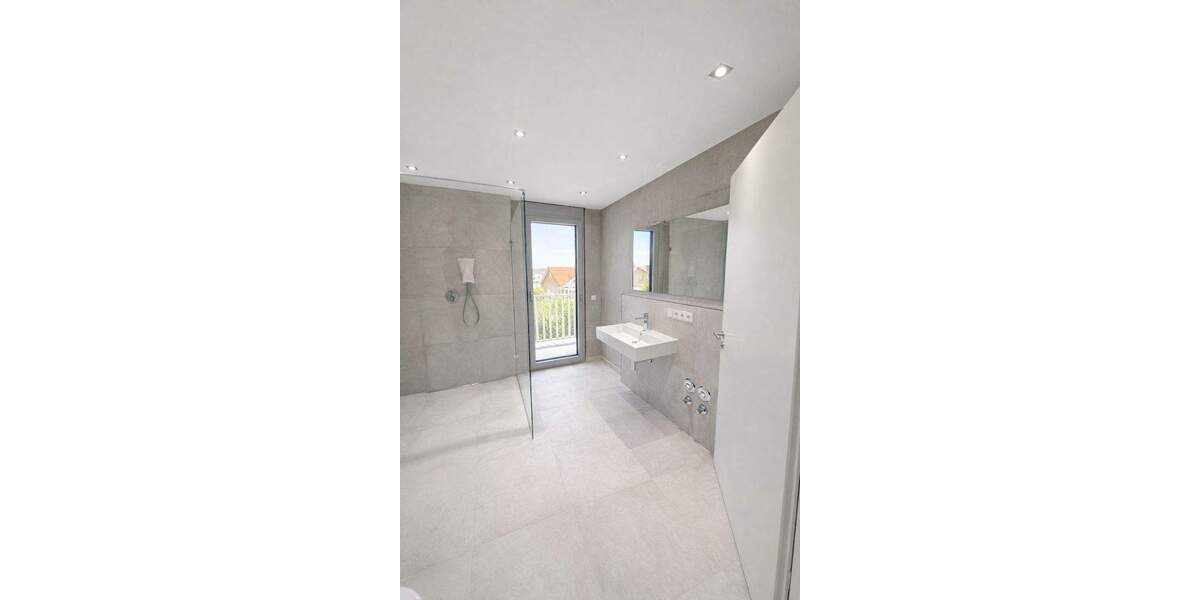 Etagenwohnung München Trudering-Riem - 2 Zimmer, 60 m&sup2;, 1.690&euro; | Angebot:24622734