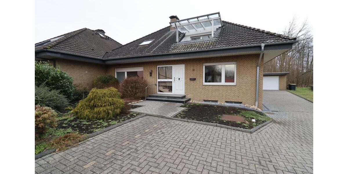 Dachgeschoßwohnung Bad Rothenfelde - 3 Zimmer, 87 m&sup2;, 762&euro; | Angebot:25974455