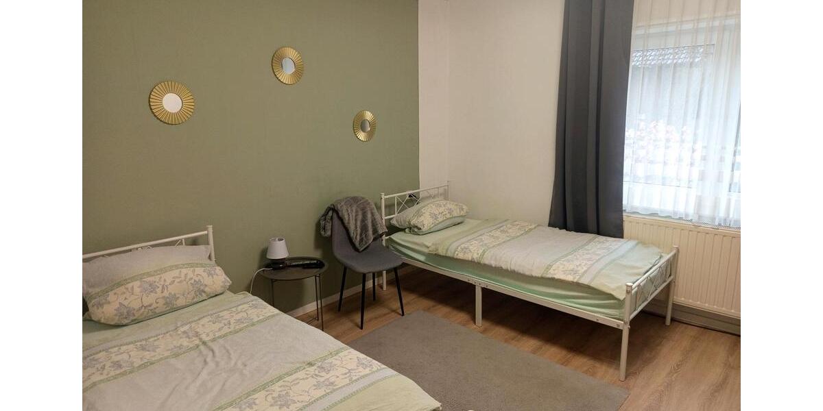 Wohnen auf Zeit Borchen - 3 Zimmer, 80 m&sup2;, 273&euro; | Angebot:25591136