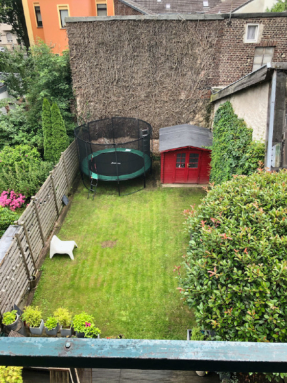 Helle schöne Wohnung im 3.OG eines ruhigen und gepflegten MFH zimmer