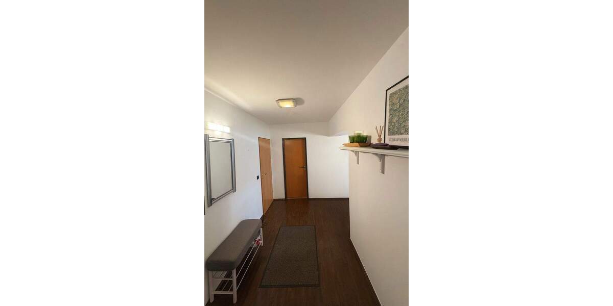 Moderne und große 4 Zimmer-Wohnung zu vermieten 4 zimmer