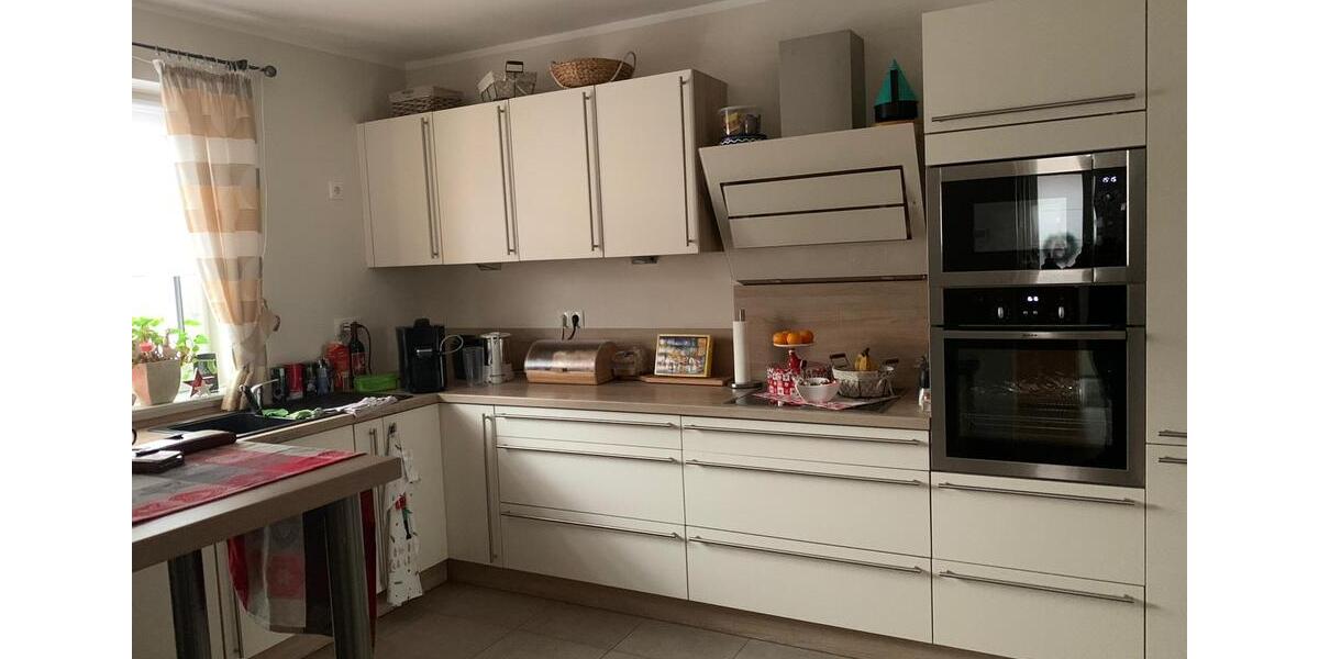 Etagenwohnung Meckenheim - 4 Zimmer, 142 m&sup2;, 1.845&euro; | Angebot:26691994