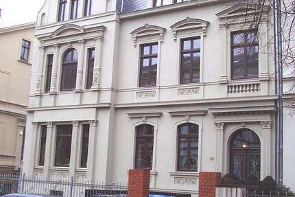 Wohnung Halle - 4 Zimmer, 100 m&sup2;, 888&euro; | Angebot:27266830