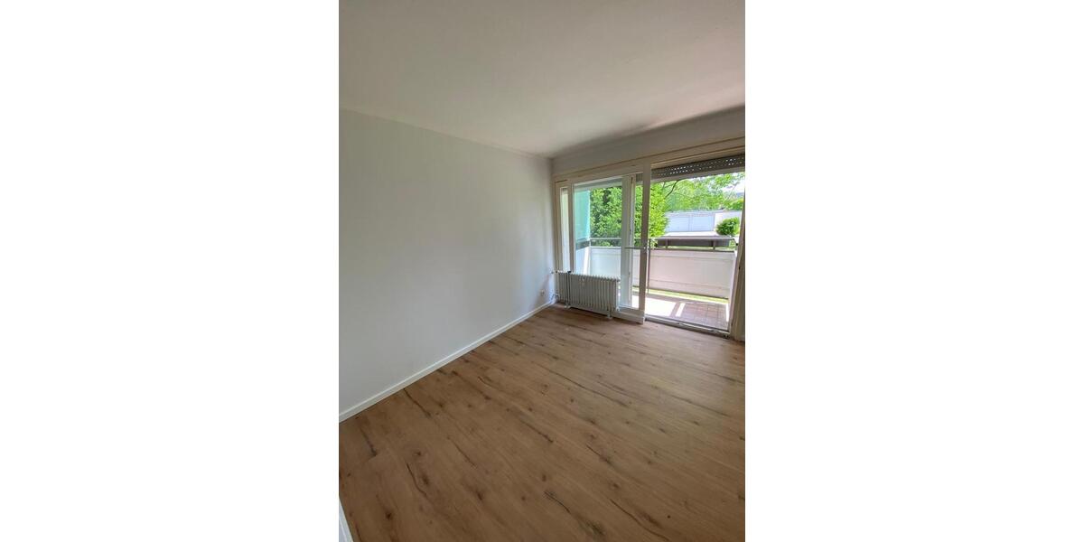 Erdgeschoßwohnung Lahr (Schwarzwald) - 4 Zimmer, 98 m&sup2;, 1.175&euro; | Angebot:26406711