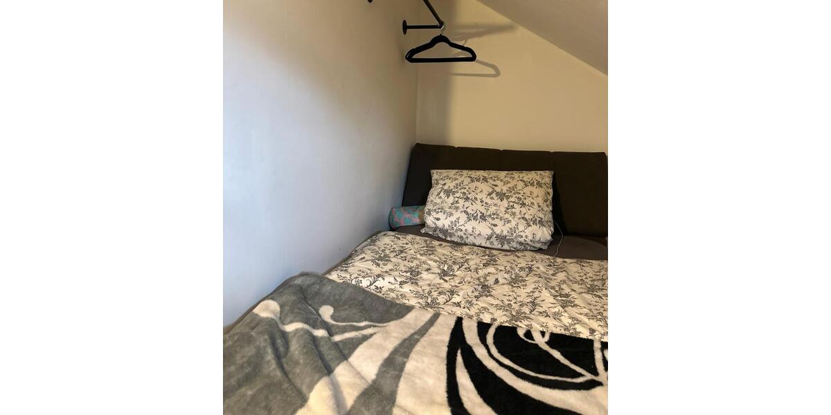 Dachgeschoßwohnung Lippstadt - 2 Zimmer, 50 m&sup2;, 620&euro; | Angebot:26566422