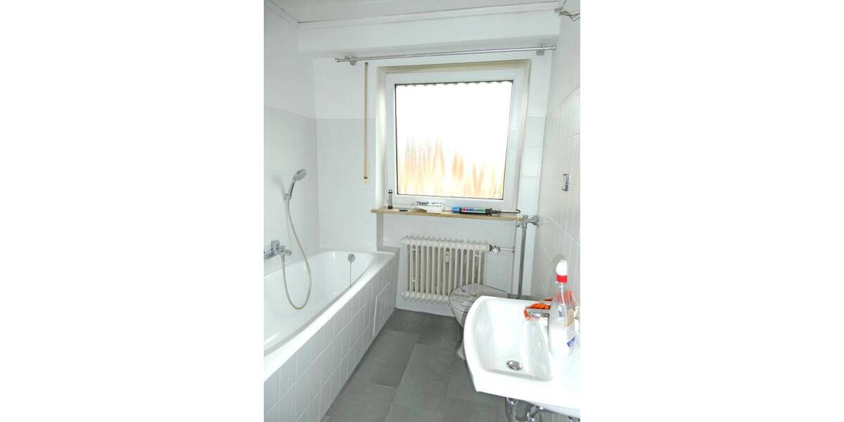 Etagenwohnung Nürnberg Werderau - 3 Zimmer, 85 m&sup2;, 880&euro; | Angebot:26486971