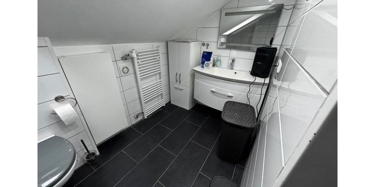 Wohnen auf Zeit Kötz - 7 Zimmer, 170 m&sup2;, 28&euro; | Angebot:23863565