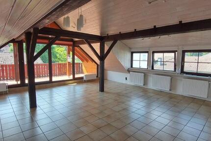 Wohnung Altenstadt - 3 Zimmer, 100 m&sup2;, 1.000&euro; | Angebot:24688058