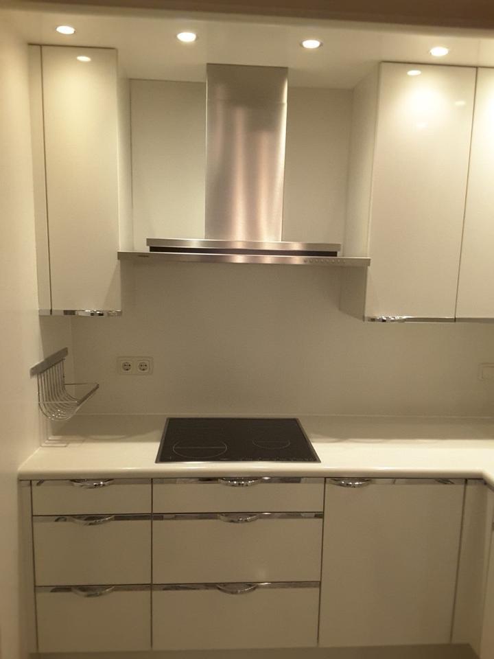 Große 3-Zimmer-Wohnung, 90 m², Küche + Garten ab 01.12.