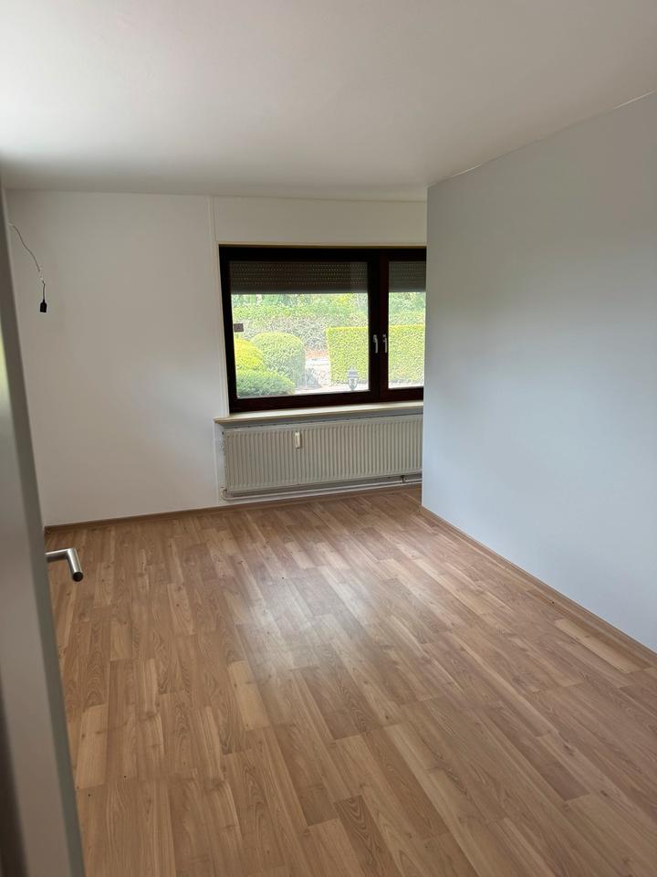 2 WG-Zimmer in frisch renovierter Wohnung in Hohn