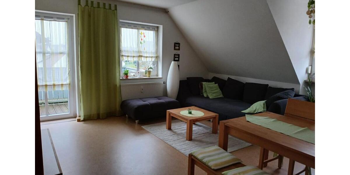 Dachgeschoßwohnung Hollfeld - 4 Zimmer, 98 m&sup2;, 640&euro; | Angebot:26234753