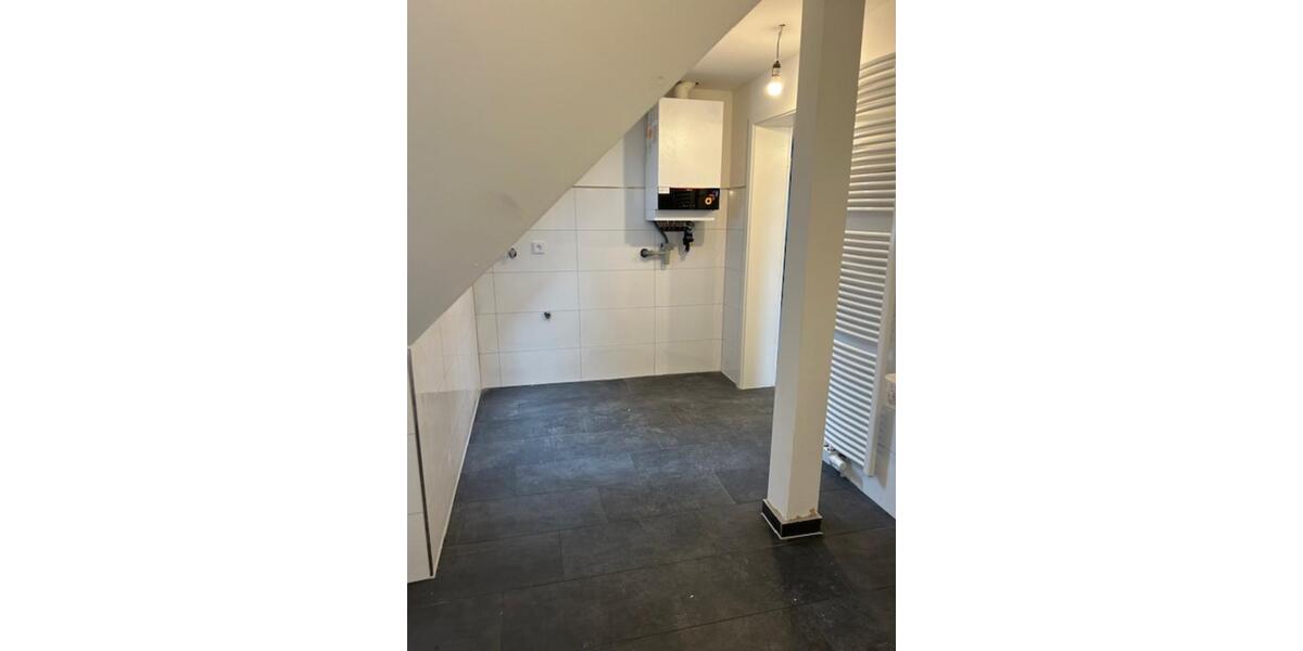 Dachgeschoßwohnung Plettenberg - 4 Zimmer, 75 m&sup2;, 580&euro; | Angebot:25547505