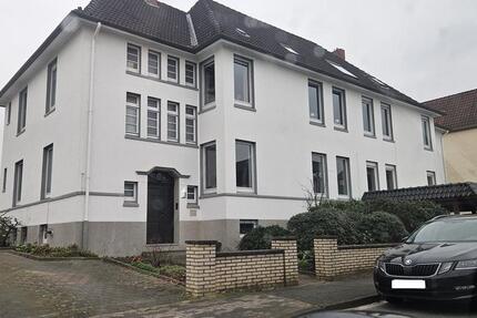 ### 3,5-Zimmer-Wohnung mit Terrasse und Garten ## 3.5 zimmer