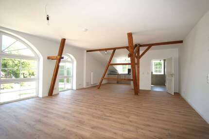 Wohnung Sieversdorf Sieversdorf - 3 Zimmer, 123 m&sup2;, 1.350&euro; | Angebot:27085941