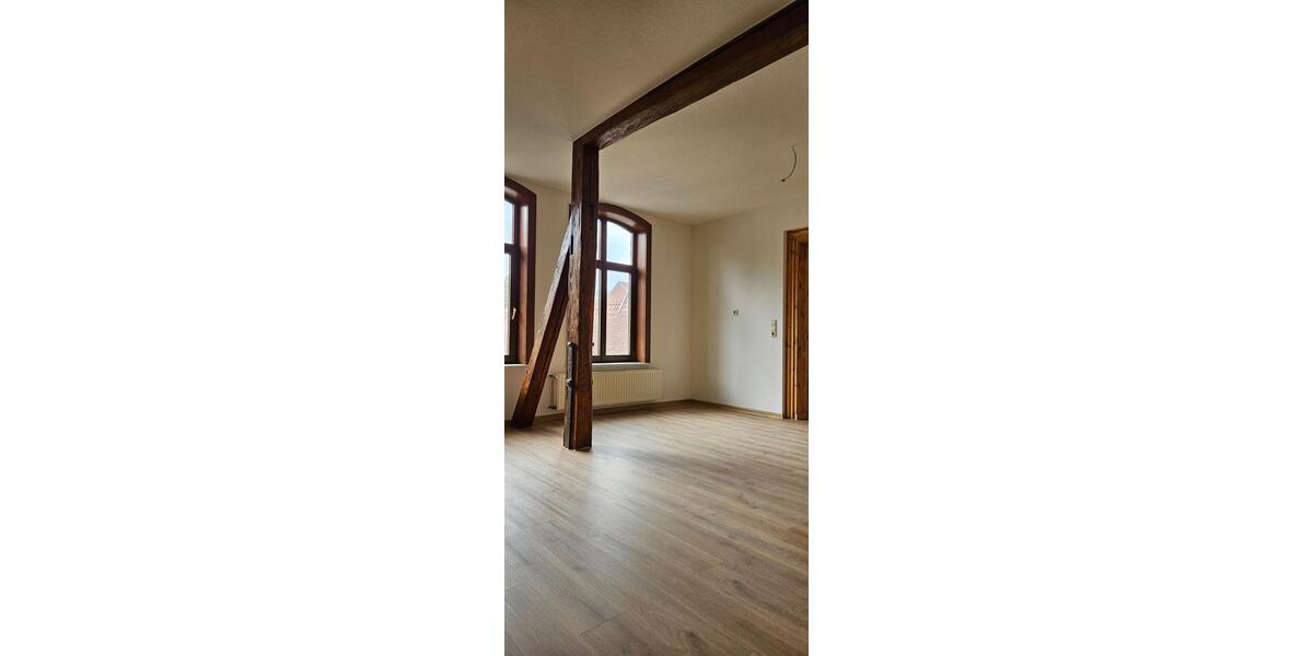 Etagenwohnung Mühlhausen (Thüringen) - 4 Zimmer, 150 m&sup2;, 1.000&euro; | Angebot:26662210