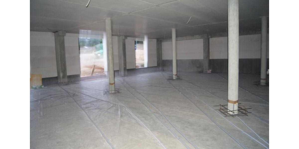 Gewerbeobjekt Berching - 6&euro; | Angebot:9627389