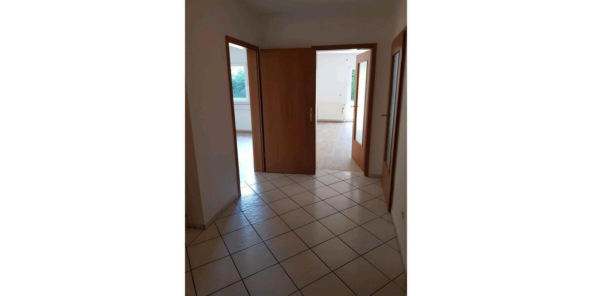 Erdgeschoßwohnung Hude (Oldenburg) - 3.5 Zimmer, 80 m&sup2;, 750&euro; | Angebot:26126274