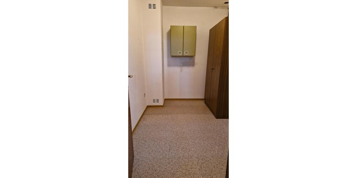 Etagenwohnung Salmtal - 2 Zimmer, 100 m&sup2;, 865&euro; | Angebot:26375463