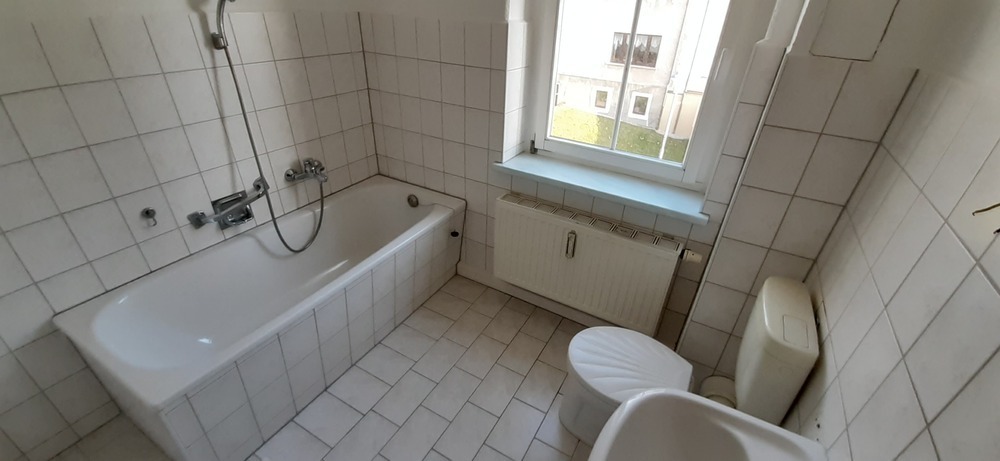 helle Drei-Zimmer-Wohnung in ruhiger Lage mit guter Fernsicht