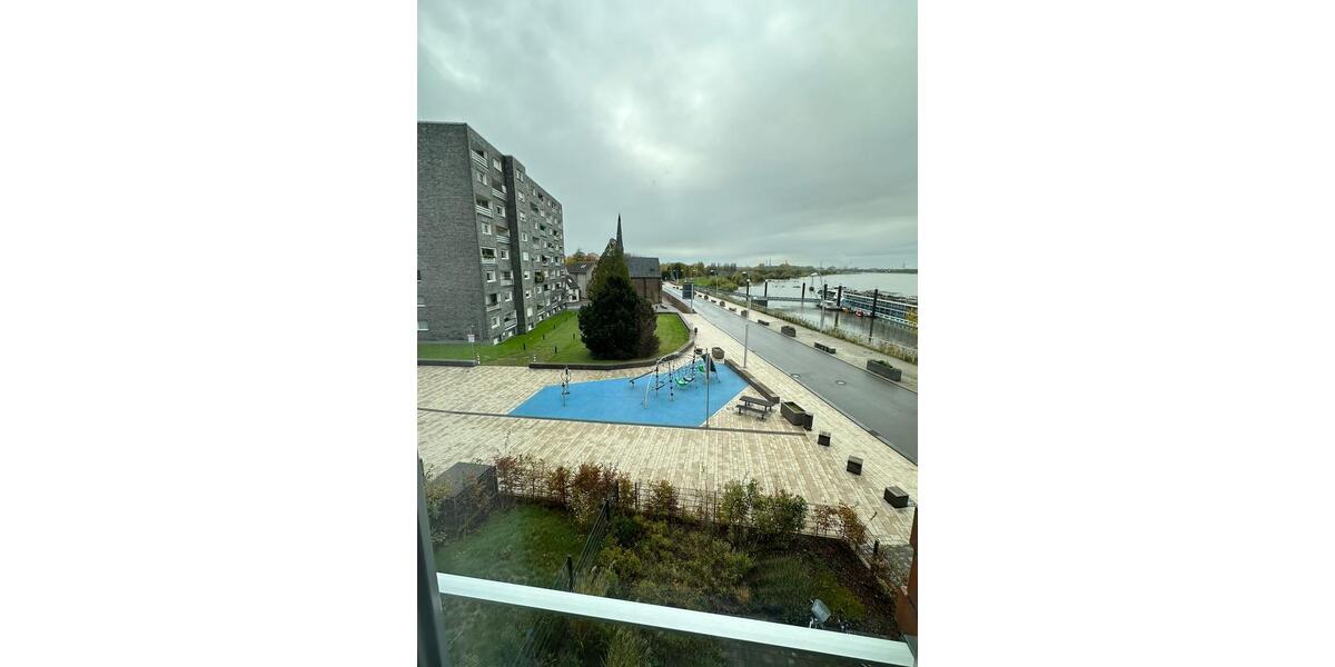 Etagenwohnung Monheim am Rhein - 3 Zimmer, 95 m&sup2;, 2.200&euro; | Angebot:26380582