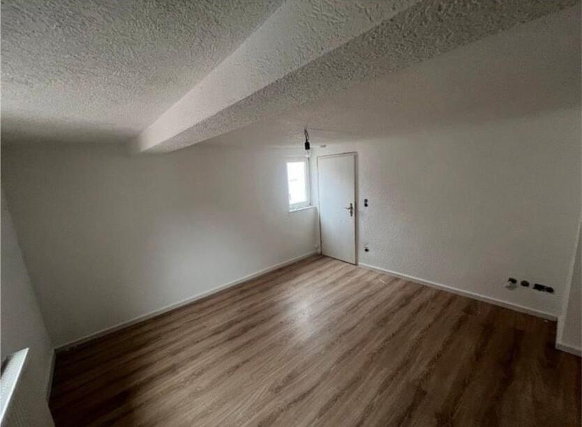 4 Zimmer Wohnung zum vermieten