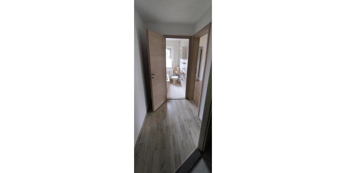 Etagenwohnung Lauter-Bernsbach Bernsbach - 2 Zimmer, 40 m&sup2;, 195&euro; | Angebot:26465300
