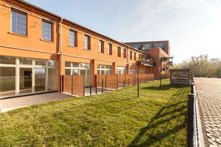 Haus zum Mieten in Schkeuditz 1.400 € 132.42 m² 4 zimmer