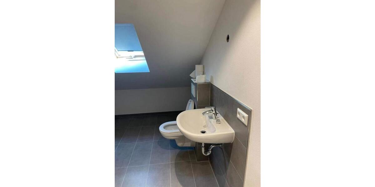 Dachgeschoßwohnung Bretzfeld - 3 Zimmer, 80 m&sup2;, 850&euro; | Angebot:24462853