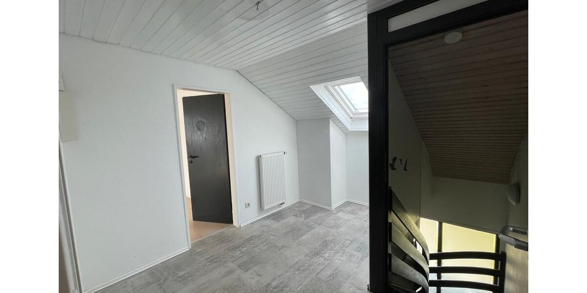Dachgeschoßwohnung Münster Mitte-Süd - 2.5 Zimmer, 60 m&sup2;, 865&euro; | Angebot:26664648