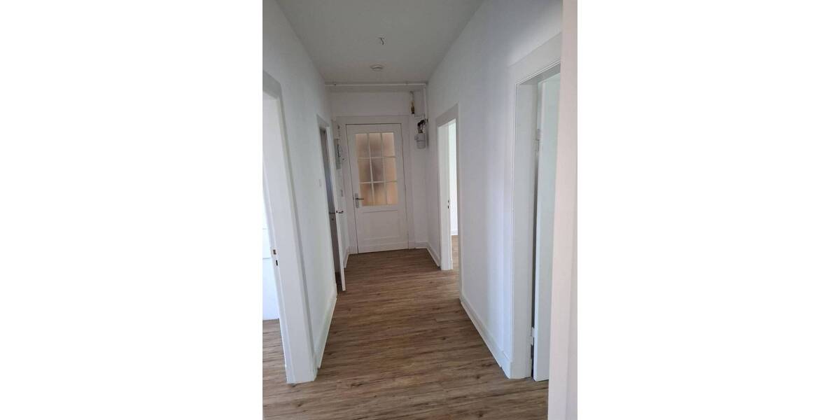 Etagenwohnung Cuxhaven - 3 Zimmer, 65 m&sup2;, 585&euro; | Angebot:26796974