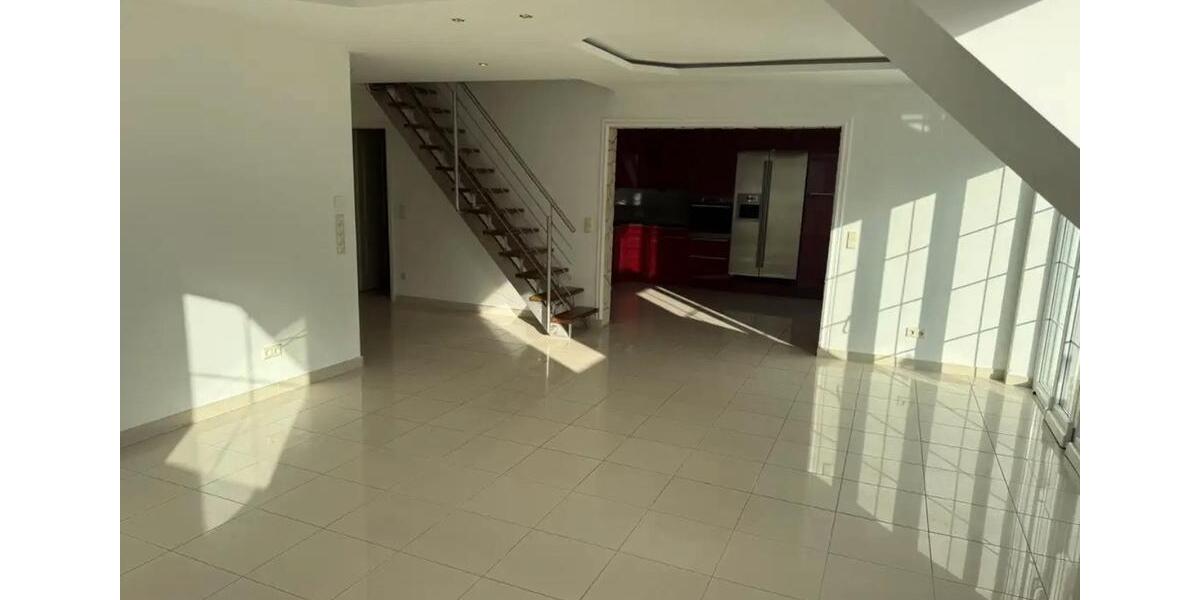 Maisonettenwohnung Mörfelden-Walldorf Walldorf - 5 Zimmer, 120 m&sup2;, 1.650&euro; | Angebot:25964097